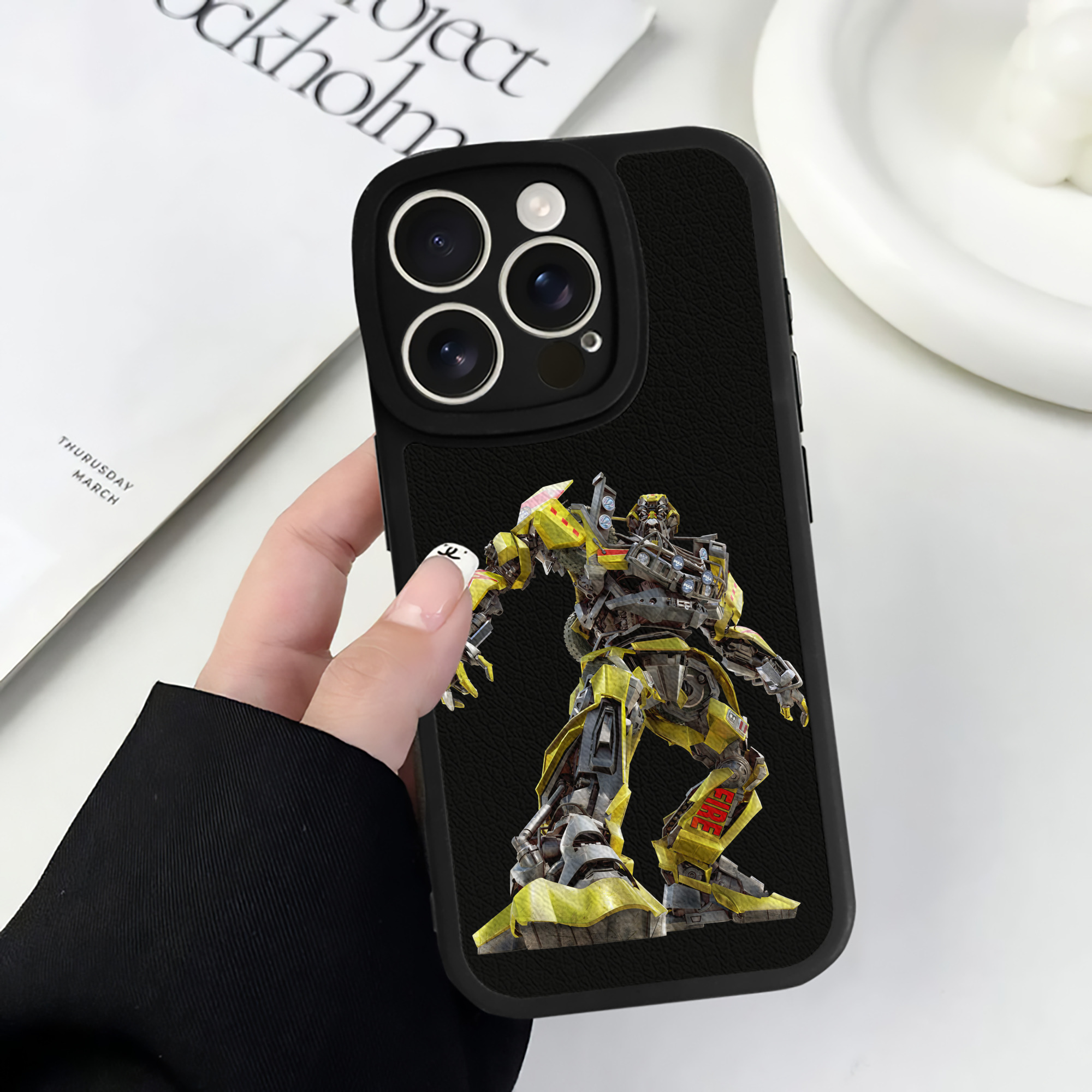 （画像用）  【iPhone 16シリーズ対応】シリコンスマホケース（レザー調） 材質：シリコン